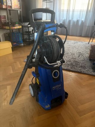 Hidrolimpiadora Nilfisk D-PG 140.4