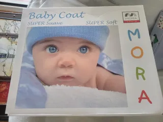 Saco Manta Bebé color morado. Super suave y nuevo