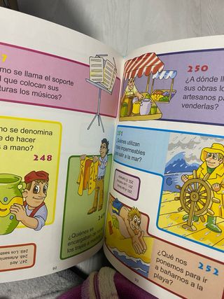 libro “Mas de 365 respuestas” para niños
