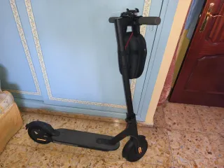 Patinete Eléctrico Xiaomi M365