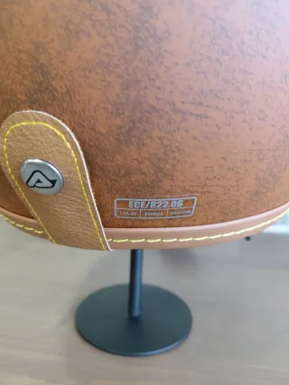 Capacete estilo antigo