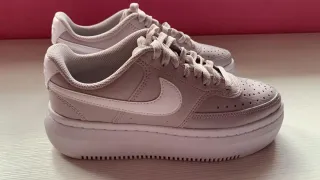 Zapatillas Nike Court Vision Alta 37.5