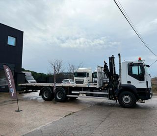 Camion grua Iveco Eurotrakker 360EEV 2013
