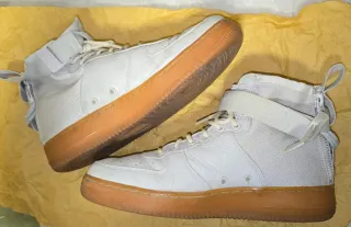 Nike SF-AF1 Mid Scarpe Uomo Taglia 42