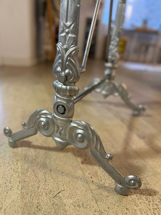 Tavolo in vetro con base vintage argentata