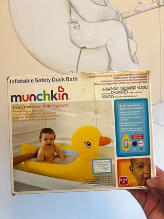 Bañera hinchable pato Munchkin 6-24 meses