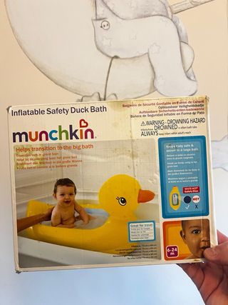 Bañera hinchable pato Munchkin 6-24 meses