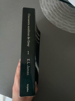 CINCUENTA SOMBRAS DE GREY