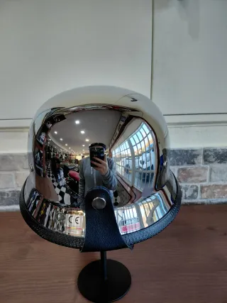 Capacete estilo antigo