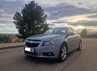 Chevrolet Cruze 2.0 VCDi 150 CV LT | Año 2011