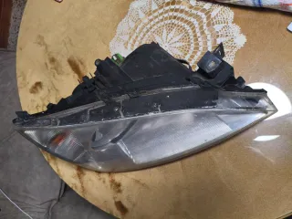 Faro Derecho Ford Mondeo MK3