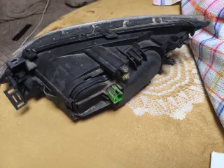 Faro Derecho Ford Mondeo MK3