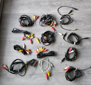 Lote Cables y Adaptadores PC, Audio, Vídeo