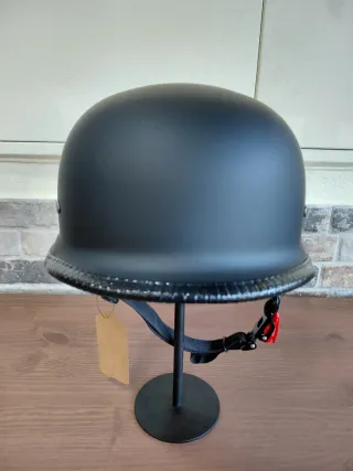 Capacete estilo antigo