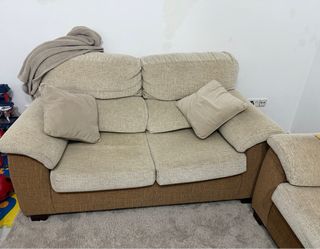 Regalo 2 Sofás de 2 plazas beige y marrón