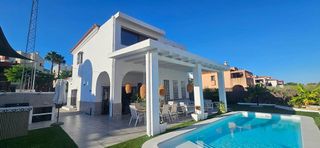 Chalet en venta en Costa Esuri en Ayamonte