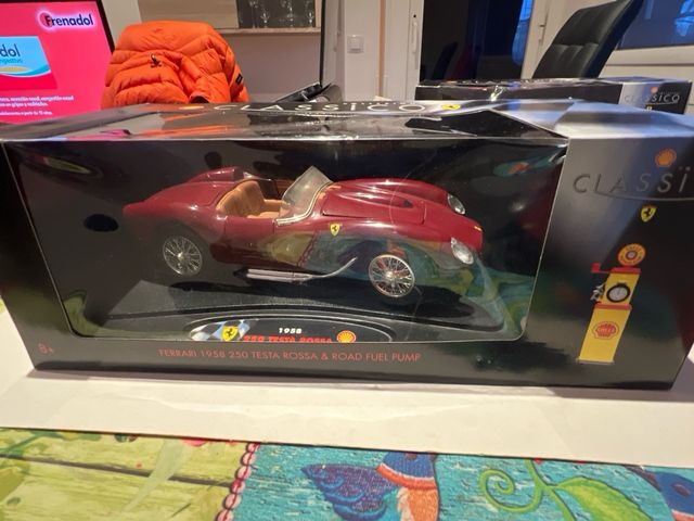 Ferrari 250 Testa Rossa 1958