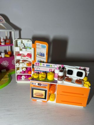 Restaurante Barriguitas con accesorios