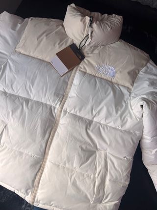 Abrigo The North Face Beige y Blanco