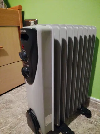 Radiador Eléctrico Taurus Blanco Gris