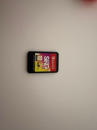 Nintendo Switch Azul/Rojo con Accesorios