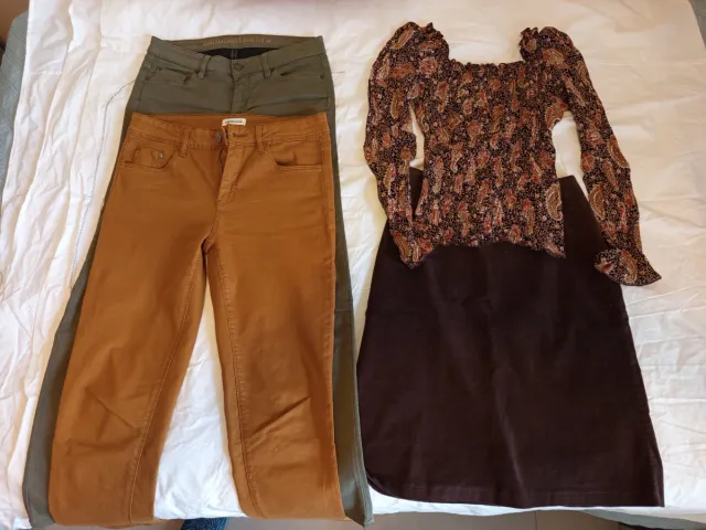 Lote Ropa: Pantalones y Blusa