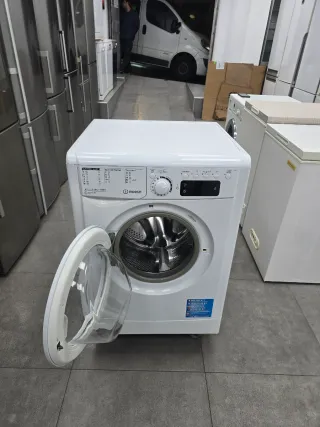 Lavadora Indesit A++ 8kg 1200rpm carga frontal
