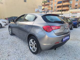 Alfa Romeo Giulietta 2012