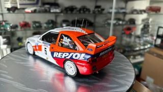 Ford Escort WRC Carlos Sainz escala 1:18