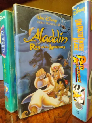 4 Películas VHS Disney (Español)