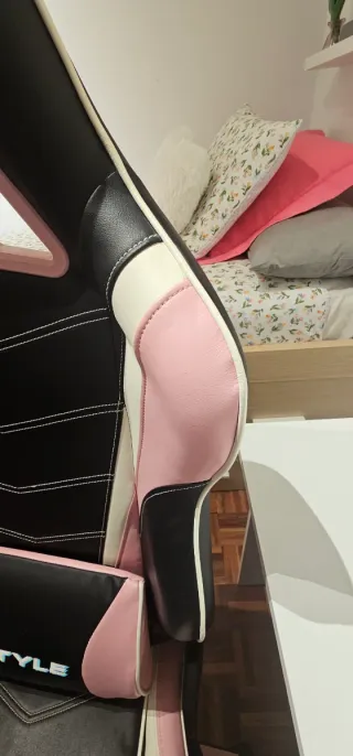 Silla Gaming Xstyle Negra y Rosa