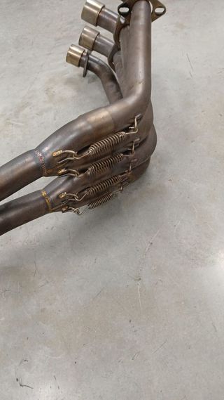 COLECTOR HONDA CBR 650 R