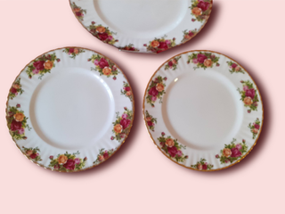 3 Platos Royal Albert Old Country Roses 26cm