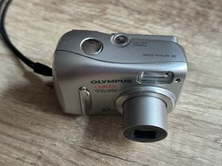 Olympus Camedia C-370 Zoom Cámara Digital