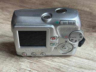 Olympus Camedia C-370 Zoom Cámara Digital