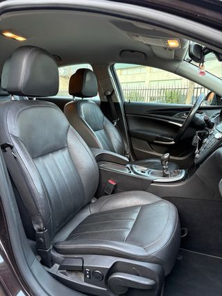 Opel Insignia 2011