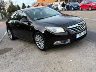 Opel Insignia 2011