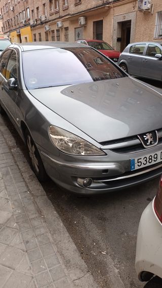 Peugeot 607 2006