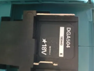 Amoladora radial Makita DGA504 + Batería 18V6AH 🆕