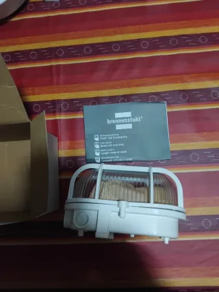 Lampada da parete/soffitto ovale Brennenstuhl