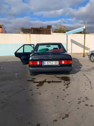 Mercedes 190 benz histórico año 1993