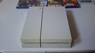 PS4 (PlayStation 4) Blanca
