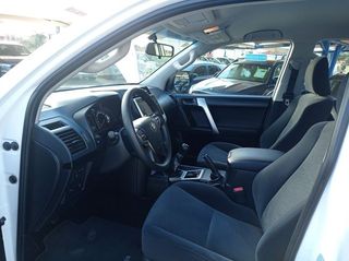 Toyota Land Cruiser 2.8 D-4D GX