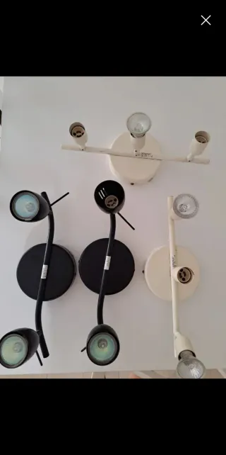 Lámparas de techo. 8 euros las 4 lámparas.