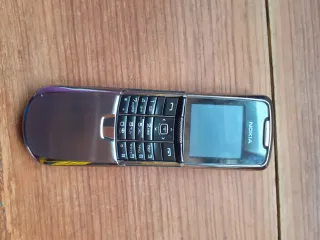 Nokia 8800 impoluto