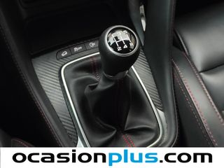 MG ZS 1.5 Luxury 78 kW (106 CV)