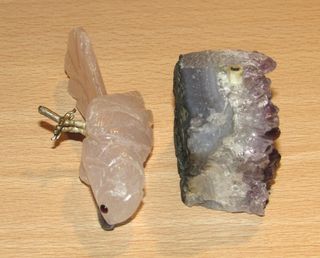 Pájaro ave Brasil piedra mineral natural rosa