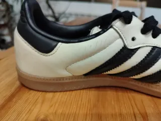 Adidas Samba Beige y Negro