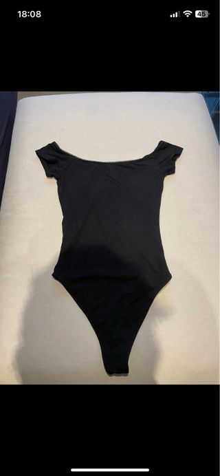 Body negro Stradivarius