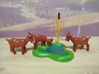 Playmobil 3 cabras y estanque